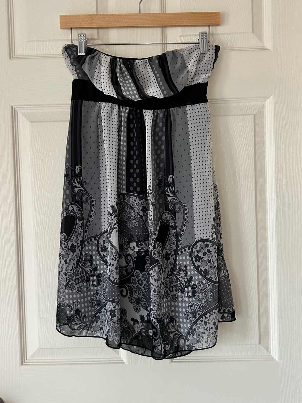 Black Gray Strapless Paisley Polka Dot A-Line Dress Size Medium